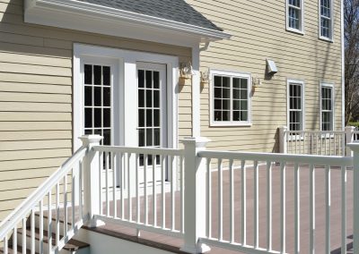 Balcon et rampe d’aluminium